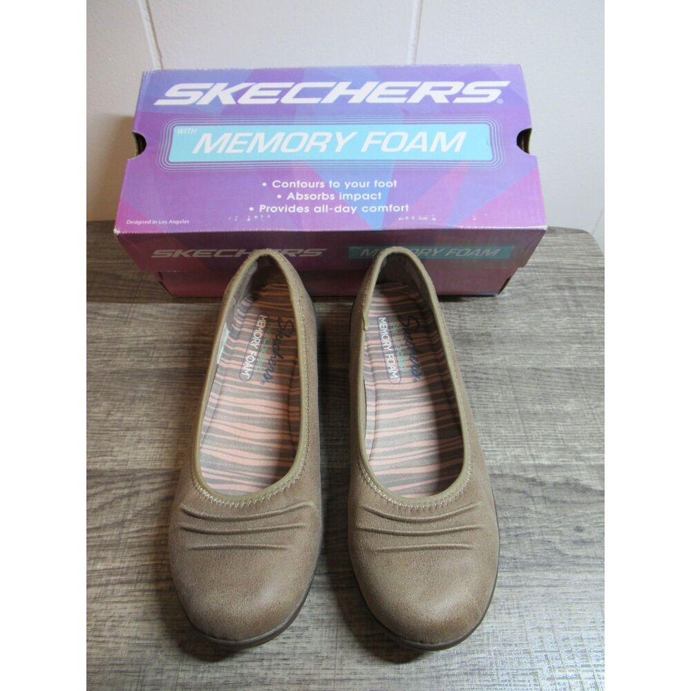Sketchers Kiss-Ruffled Dark Taupe Skimmer Wedge Shoe Size 5 1/2